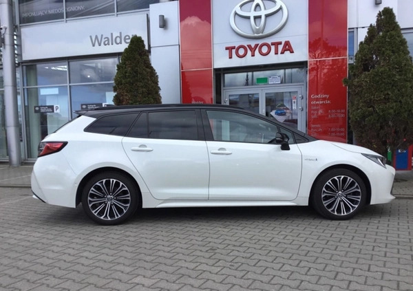 Toyota Corolla cena 89900 przebieg: 141476, rok produkcji 2019 z Świebodzin małe 326